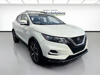 Used 2022 Nissan Rogue Sport SL