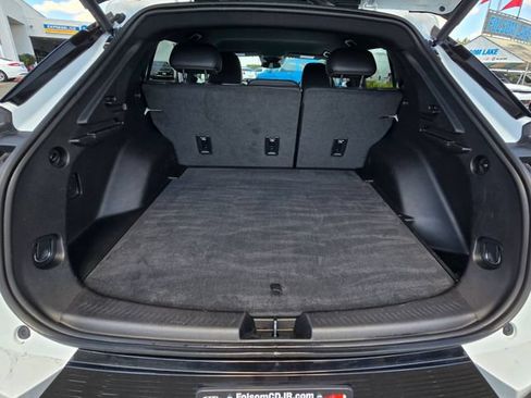 Used 2024 Chevrolet Equinox EV LT FWD image 19