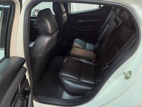 Used 2022 MAZDA MAZDA3 s FWD image 17