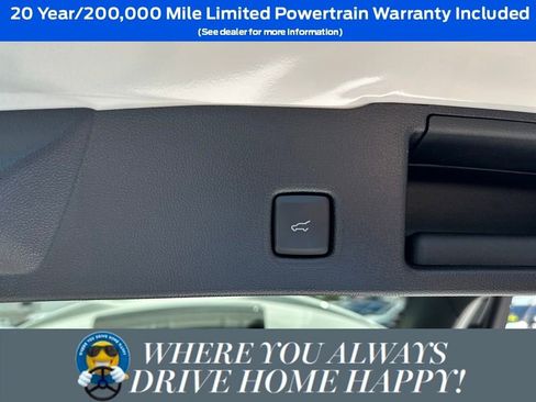 New 2024 Ford Escape ST-Line w/ Equipment Group 301A image 29