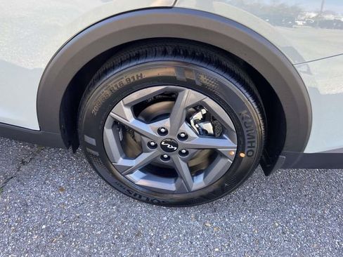 New 2026 Kia K4 FWD image 7