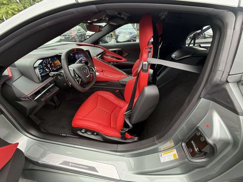 Used 2023 Chevrolet Corvette Stingray Preferred Cpe w/ Z51 Performance Package RWD image 21