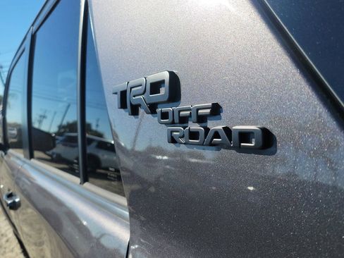 Used 2021 Toyota 4Runner TRD Off-Road image 7