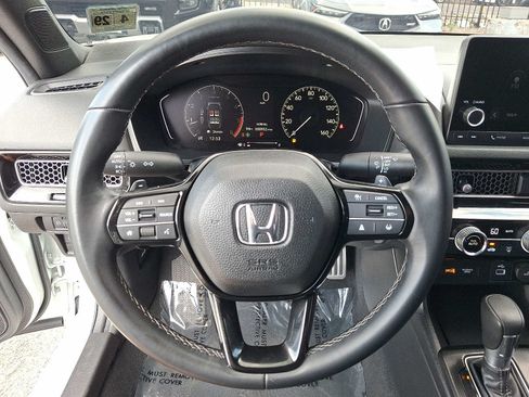 Used 2024 Honda Civic Sport image 19
