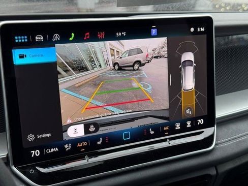 New 2026 Volkswagen Tiguan SE R-Line image 23