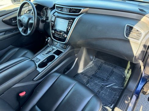 Used 2023 Nissan Murano SV image 13