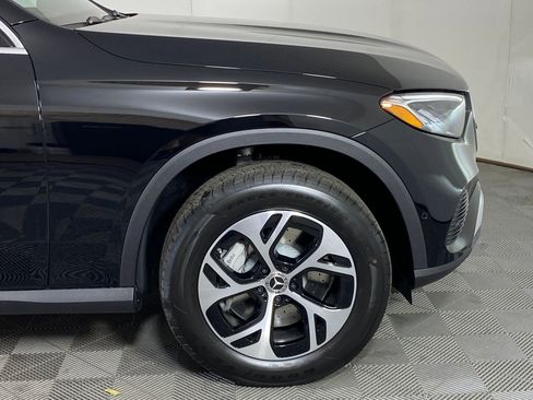 Used 2026 Mercedes-Benz GLC 350e 4MATIC image 10