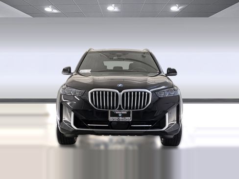Used 2026 BMW X5 xDrive50e w/ Premium Package AWD/4WD image 5