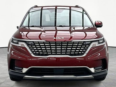 Used 2024 Kia Carnival SX image 3