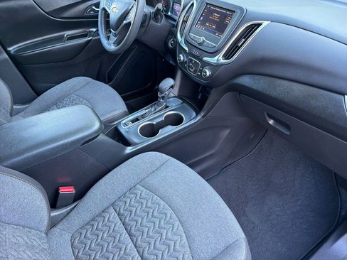 Used 2022 Chevrolet Equinox LT FWD image 15