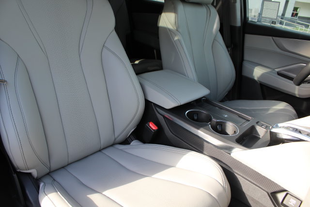 Used 2025 Acura MDX w/ Technology Package FWD image 22