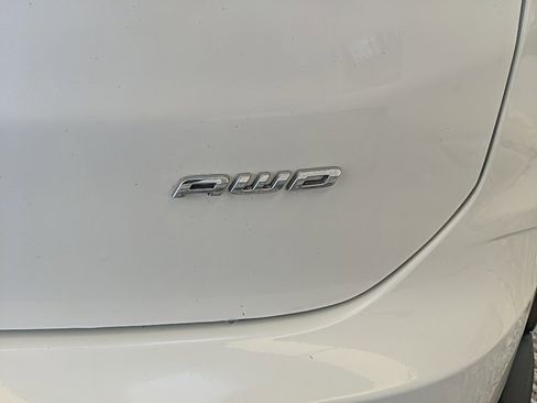 Certified 2024 Ford Edge SEL w/ Convenience Package image 8