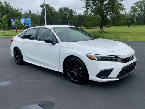 Certified 2023 Honda Civic Sport image 3