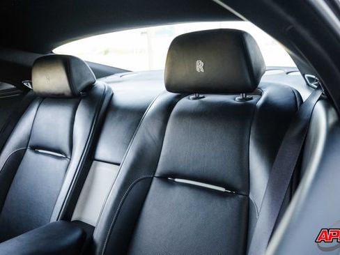 Used 2019 Rolls-Royce Wraith RWD image 82