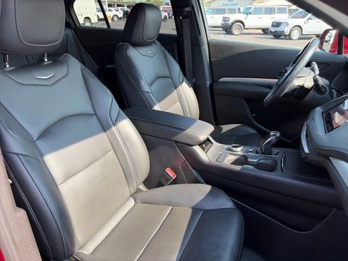 Used 2019 Cadillac XT4 Premium Luxury w/ Technology Package AWD/4WD image 21