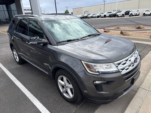 Used 2019 Ford Explorer XLT w/ Equipment Group 202A FWD image 2