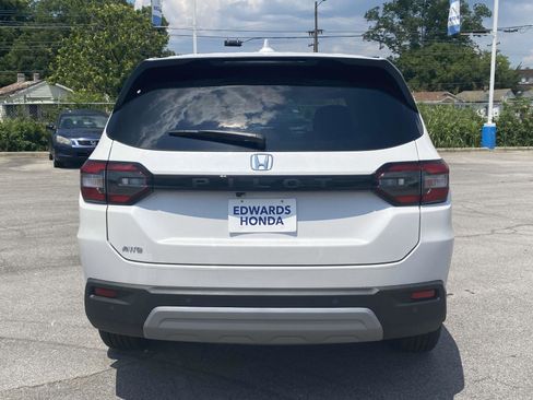 New 2025 Honda Pilot EX-L image 14