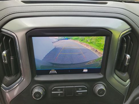 Used 2022 Chevrolet Silverado 1500 LT Trail Boss w/ Safety Package image 16