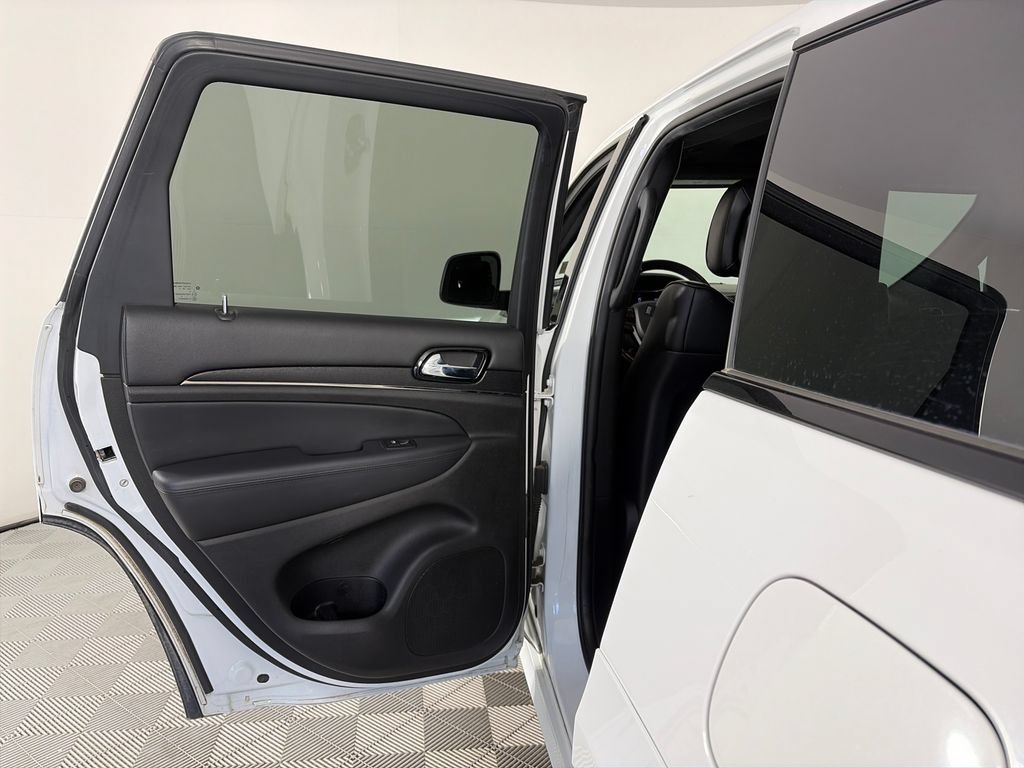 Used 2019 Jeep Grand Cherokee High Altitude AWD/4WD image 12