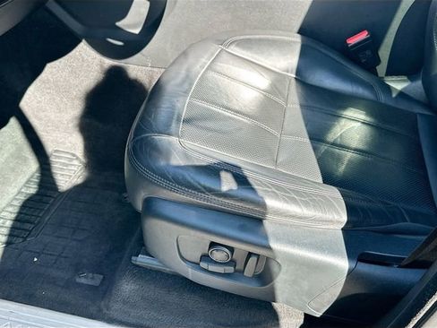 Used 2019 Land Rover Range Rover Sport HSE image 20