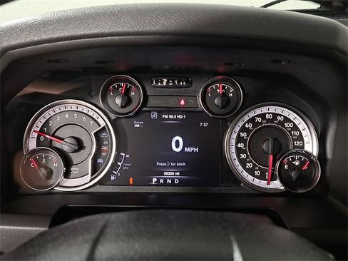 Used 2019 RAM 1500 Big Horn image 27