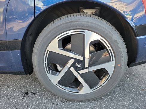 New 2026 Hyundai Ioniq 9 Calligraphy AWD/4WD image 20