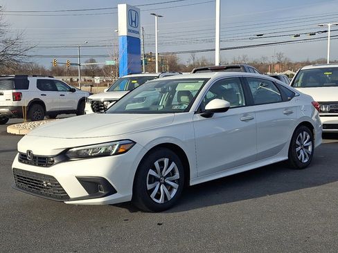 Certified 2023 Honda Civic LX image 3