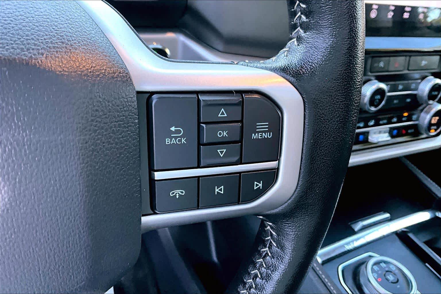 Used 2024 Ford Expedition Max XLT AWD/4WD image 24