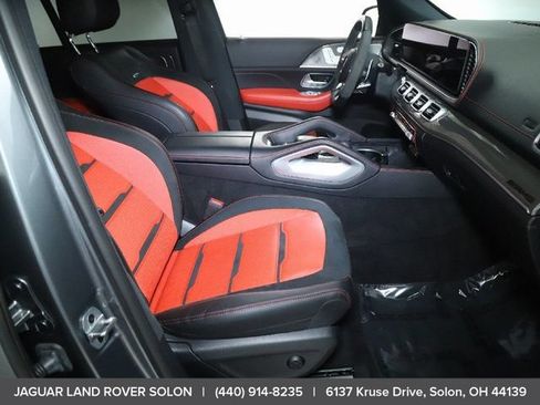 Used 2023 Mercedes-Benz GLE 53 AMG 4MATIC image 31