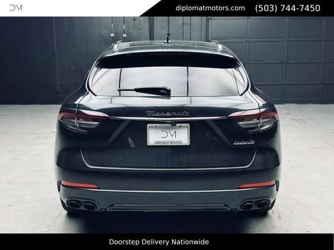Used 2022 Maserati Levante GT AWD/4WD image 6