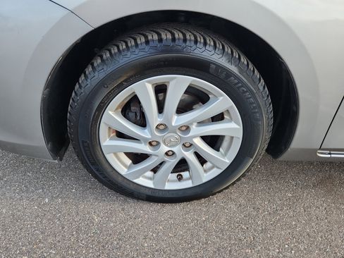 Used 2012 MAZDA MAZDA3 i Touring image 27