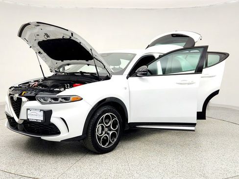 Used 2024 Alfa Romeo Tonale Ti image 9