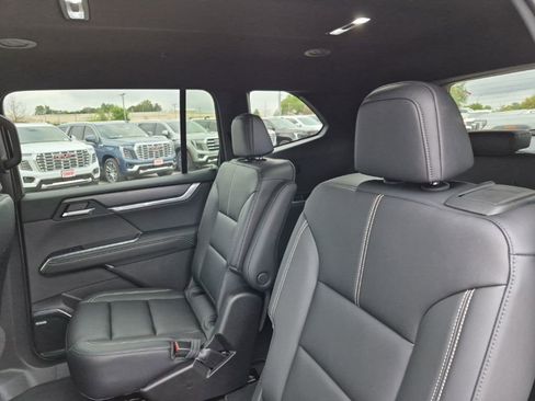 New 2026 GMC Acadia Elevation image 19