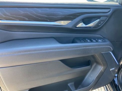 Used 2024 GMC Yukon Denali image 17