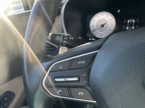Used 2021 Hyundai Santa Fe Limited image 18