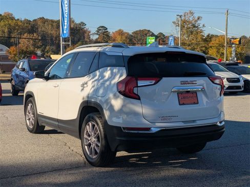 Used 2023 GMC Terrain SLT image 6