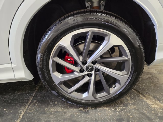 New 2026 Audi SQ5 Premium Plus AWD/4WD image 9