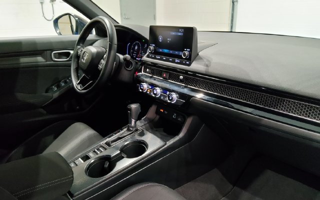 Used 2024 Honda Civic Sport image 19
