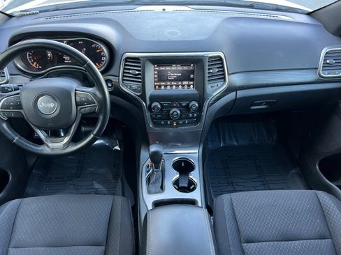 Used 2021 Jeep Grand Cherokee Freedom Edition image 13