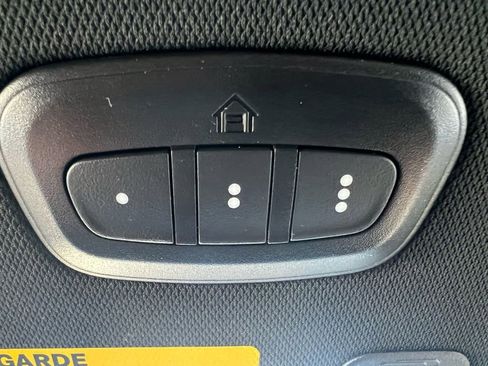 Used 2024 Jeep Grand Cherokee L Limited w/ Black Appearance Package image 27