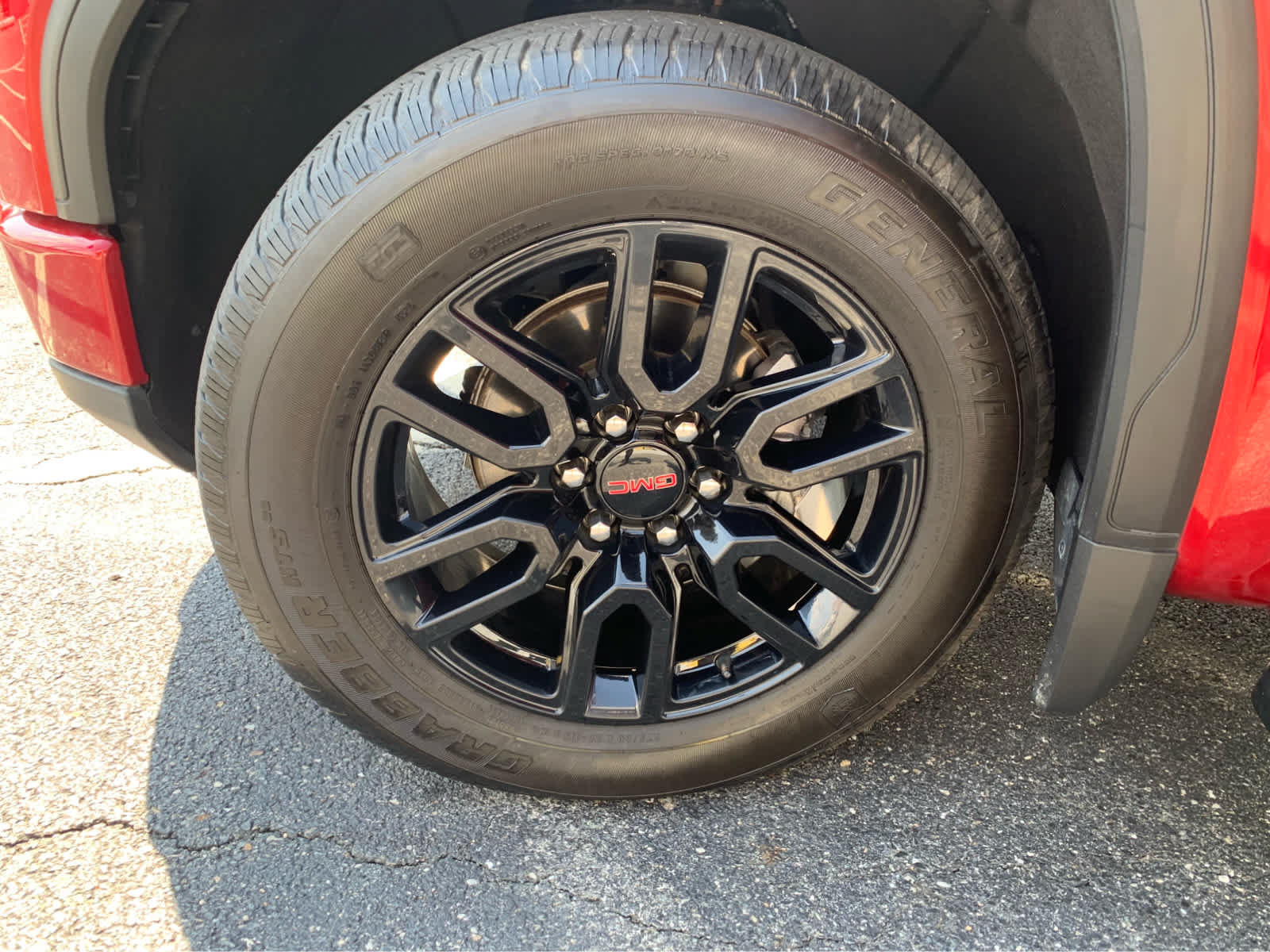 Used 2024 GMC Sierra 1500 Elevation AWD/4WD image 8