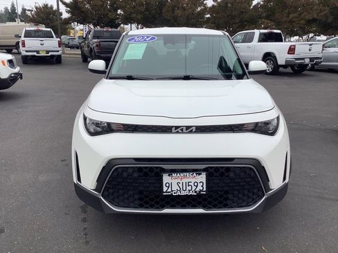 Used 2024 Kia Soul LX w/ Option Group 015 image 4