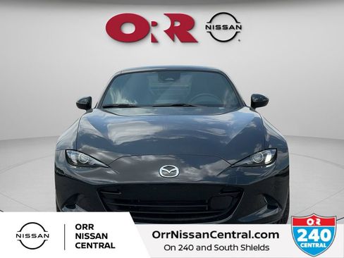 Used 2025 MAZDA MX-5 Miata RF Grand Touring RWD image 2