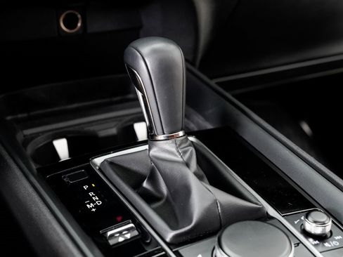 Used 2023 MAZDA CX-50 Meridian Edition w/ Weather Package image 19