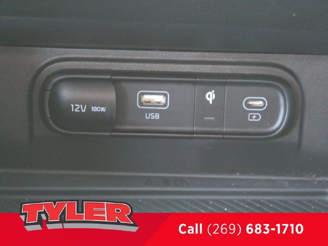 Used 2024 Kia Sportage X-Pro AWD/4WD image 32