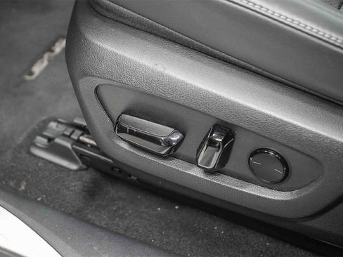 Used 2024 Lexus RX 350 Premium w/ Convenience Package image 23