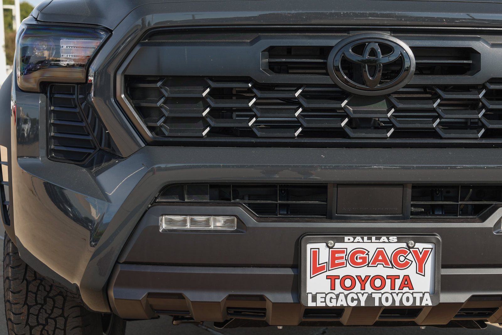 New 2026 Toyota Tacoma TRD Off-Road AWD/4WD image 9