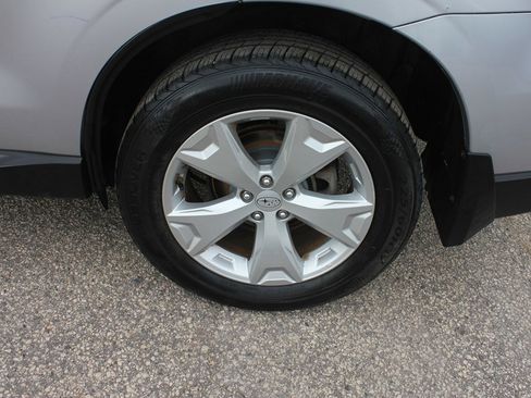 Used 2016 Subaru Forester 2.5i Premium w/ All-Weather Package image 57