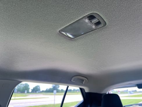 Used 2025 Nissan Kicks Play S FWD image 24