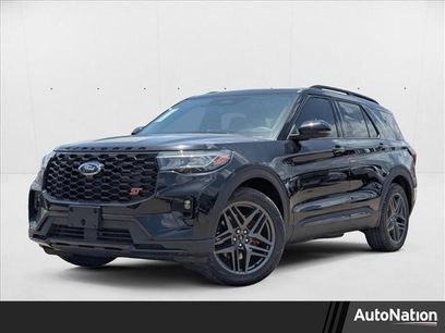New 2025 Ford Explorer ST w/ Sun And Sound Package